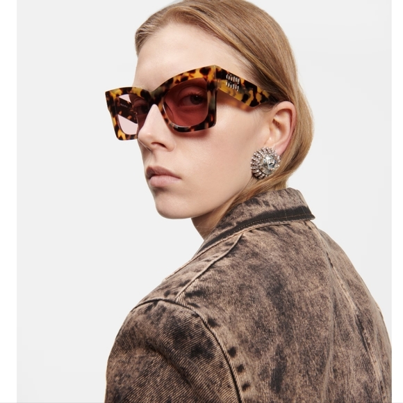 New - 💯 Original MU 08WS MIU MIU Tortoiseshell square sunglasses - Picture 1 of 13